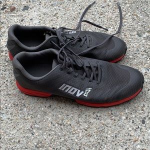 Inov-8 195v2 sz 10